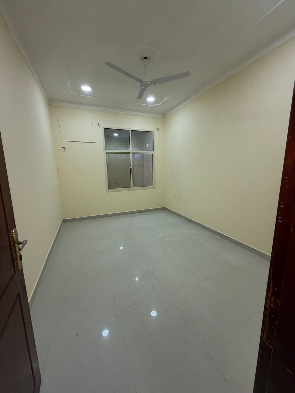 Kabul, Apartments, Flats, Houses & Villas, AFN 160/year,  100 Sq. Meter,  للإيجار شقة في عالي