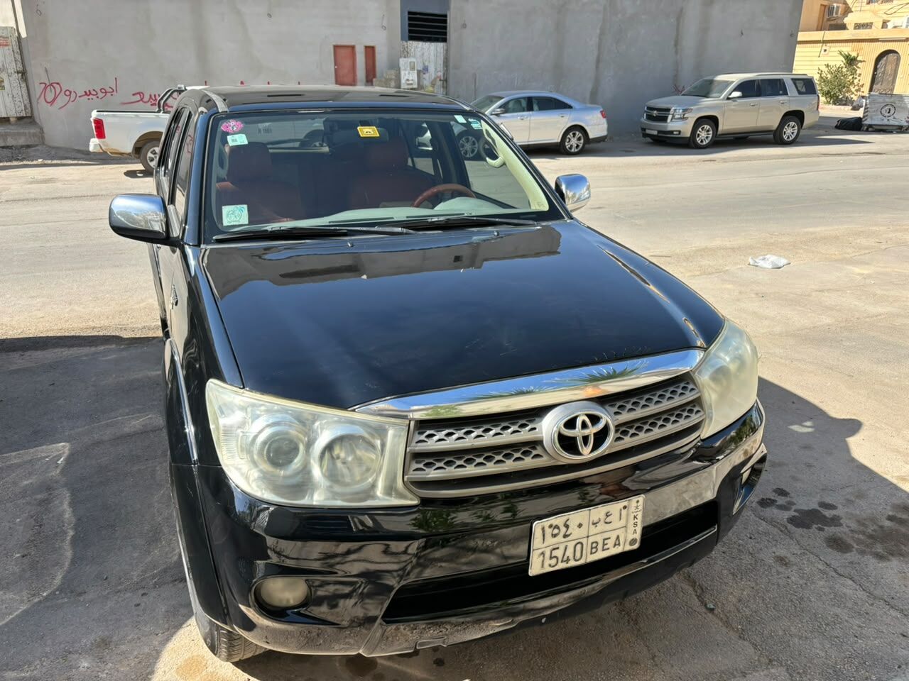 Riyadh, Vehicles, Cars & Trucks , SAR 27000,  Toyota Fortuner,  2009,  Automatic,  380000 KM,    &ndash; Black Color, Excellent Condition, New Tires & Battery