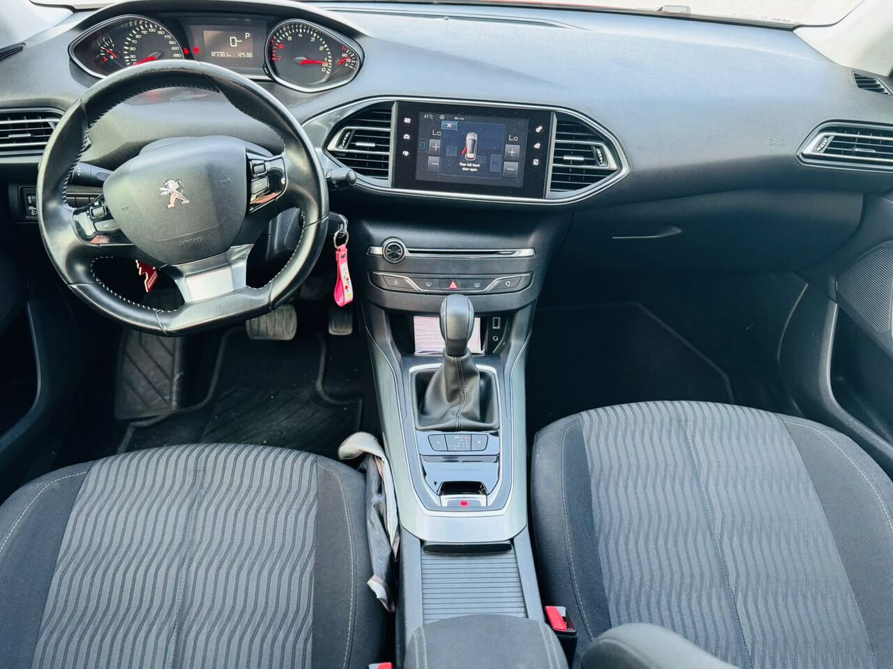 Manama, Vehicles, Cars & Trucks , BHD 1950,  Peugeot 308,  2016,  127000 KM,  Hatchback - Clean - Low Mileage