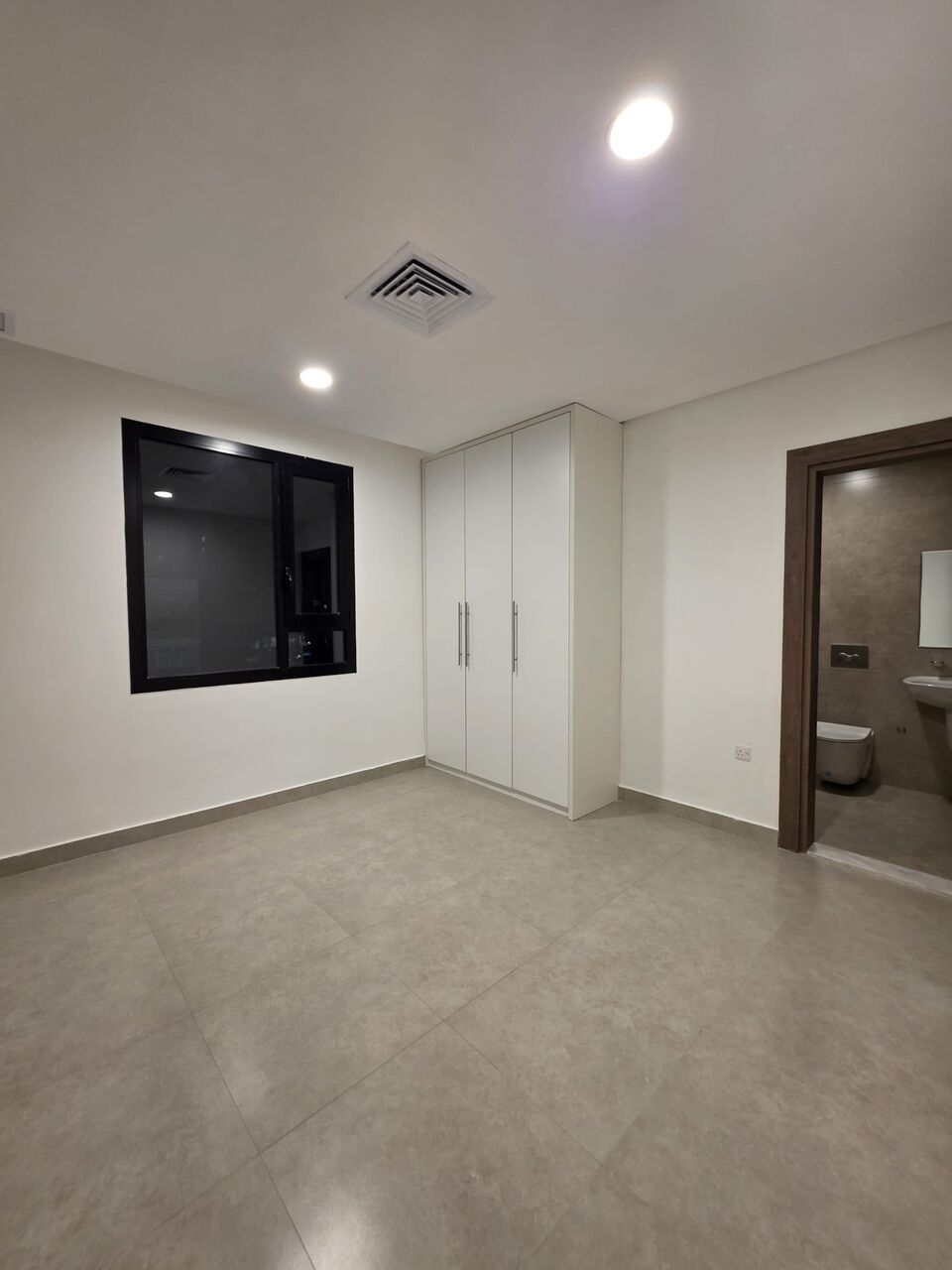 Abu Fatira, Apartments, Flats, Houses & Villas, KWD 400/month,  3 BR,  For Rent In Abu Fatira: Basement Apartment With A Separate Entrance.