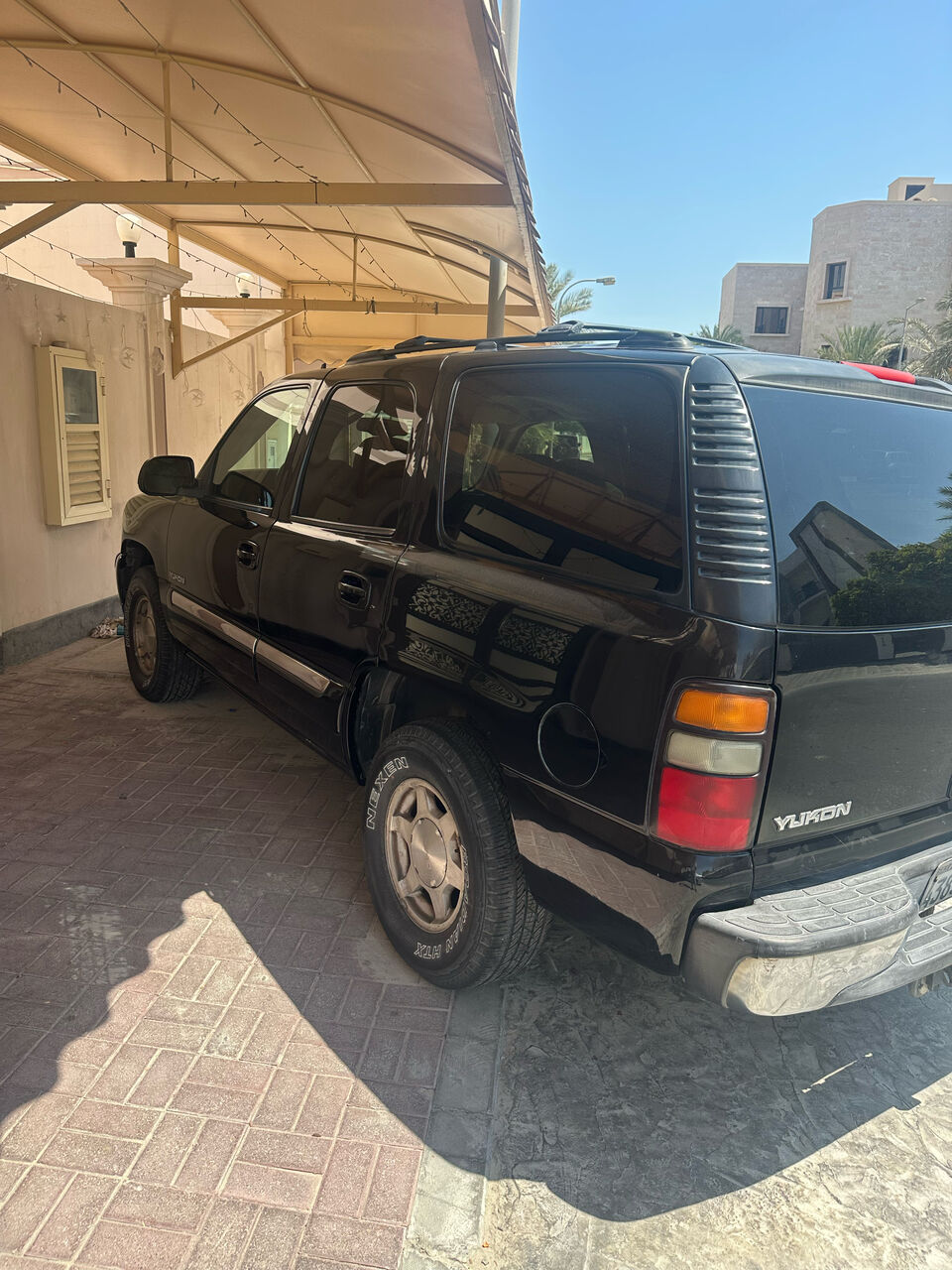 Sanad, Vehicles, Cars & Trucks , BHD 1650,  Gmc Yukon,  2006,  Automatic,  500000 KM,