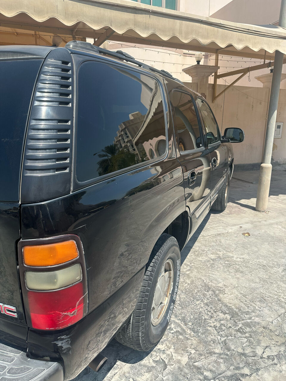 Sanad, Vehicles, Cars & Trucks , BHD 1650,  Gmc Yukon,  2006,  Automatic,  500000 KM,