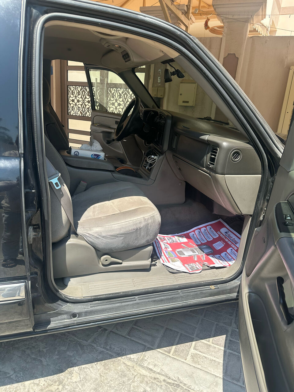 Sanad, Vehicles, Cars & Trucks , BHD 1650,  Gmc Yukon,  2006,  Automatic,  500000 KM,