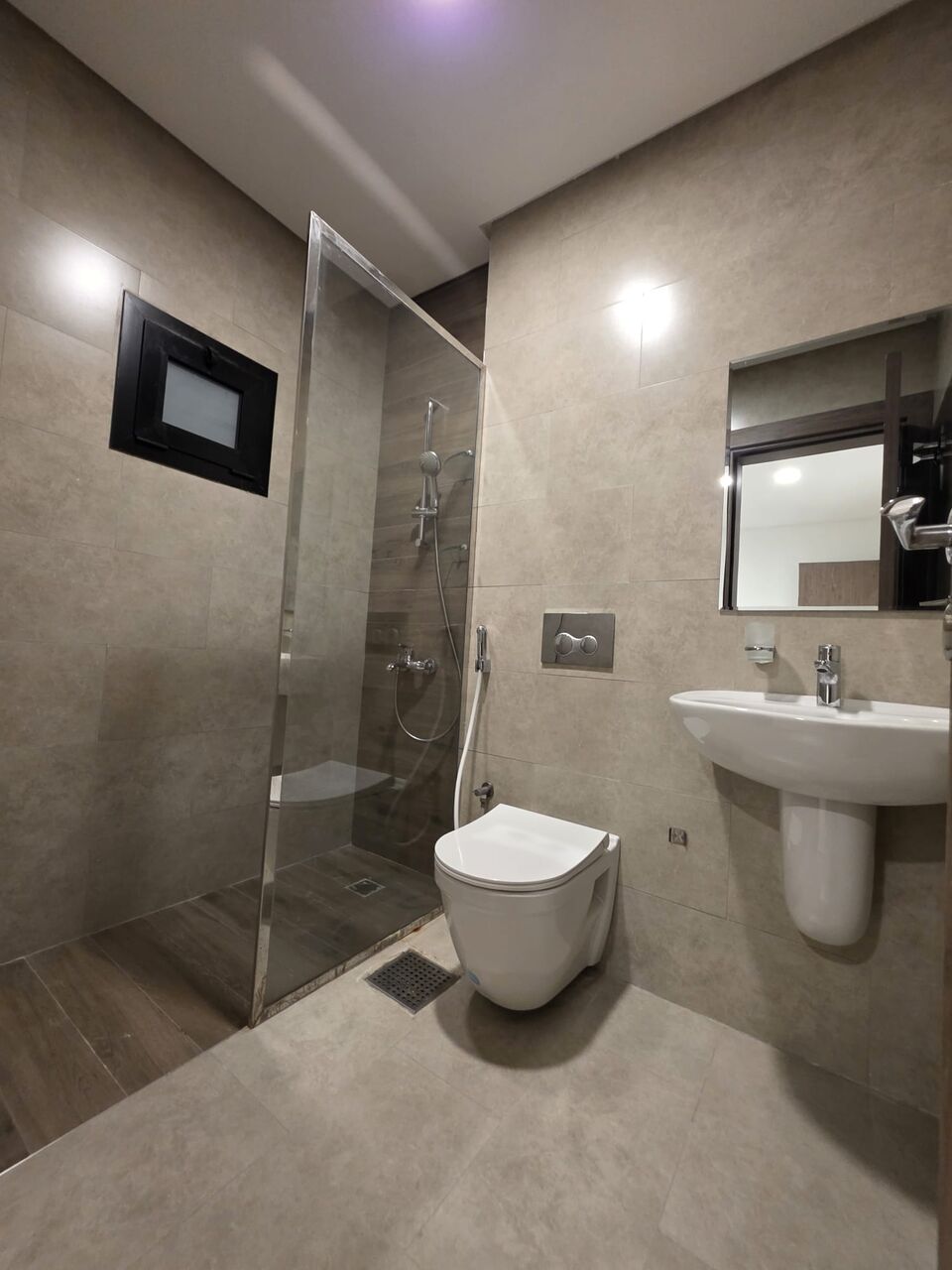 Salmiya, Apartments, Flats, Houses & Villas, KWD 550/month,  2 BR,  Two-bedroom Apartment For Rent In Salmiya.