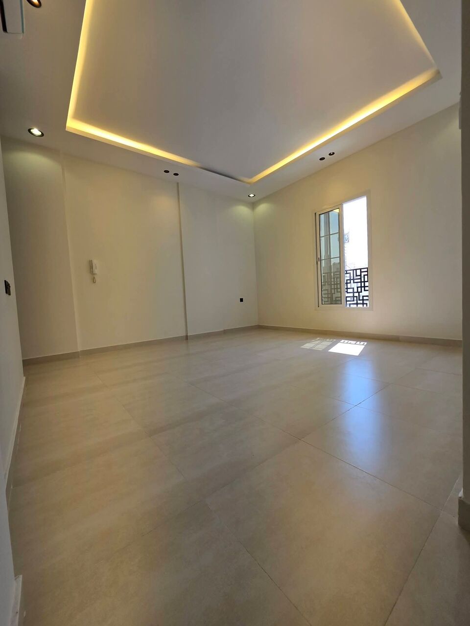 Khobar, Apartments, Flats, Houses & Villas, 2 BR,  BRAND-NEW FAMILY APARTMENTS FOR RENT Each Apartment Includes: 2 Bedrooms + Living Room &bull; 2
