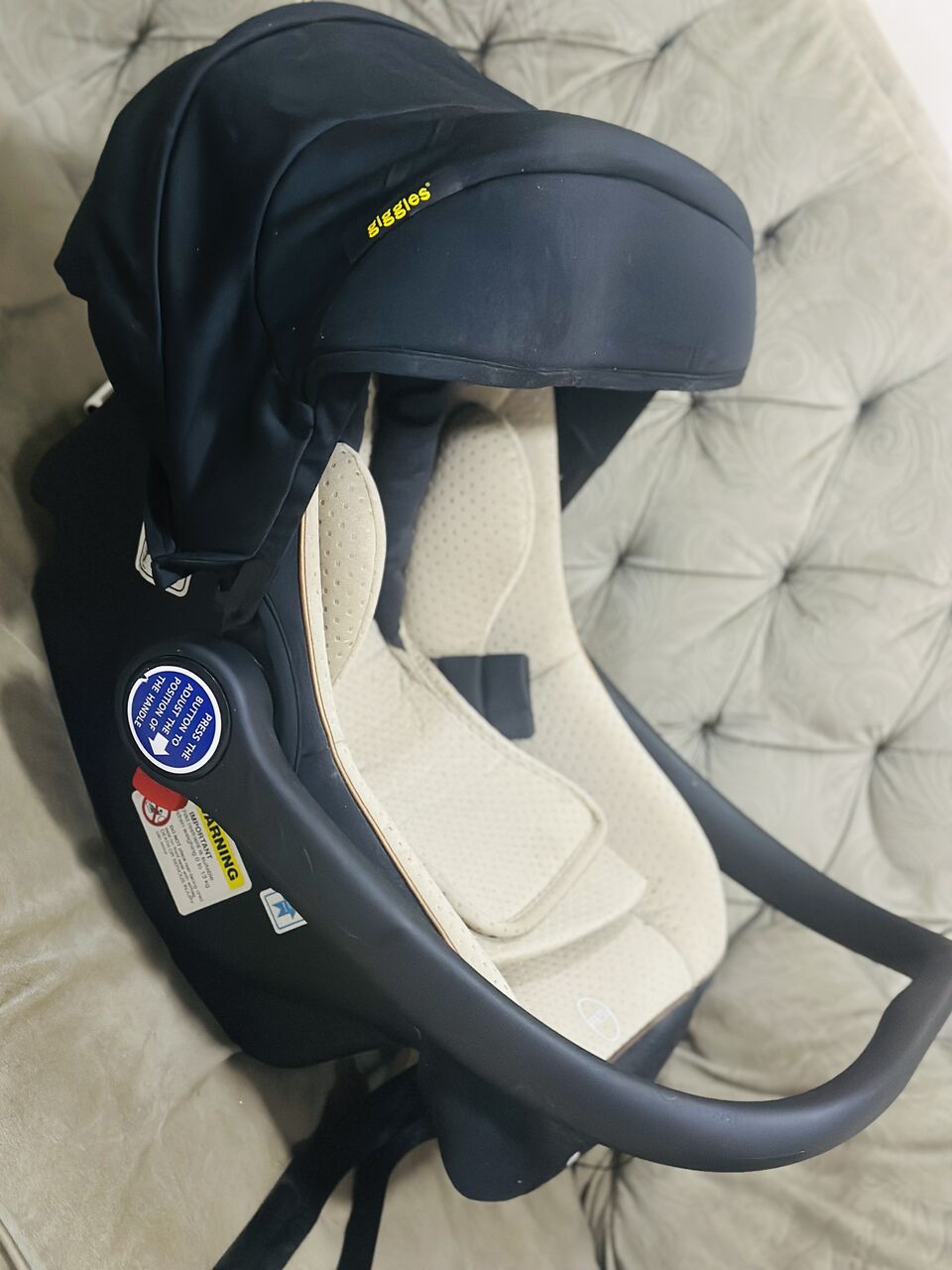 Riyadh, Baby & Kid Stuff, SAR 150,  Giggles Car Seat For Sale