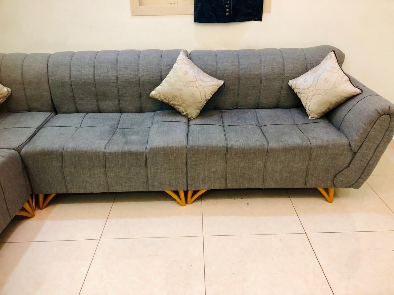 Al Khobar Al Shamalia, Furniture, SAR 400,  7 Seater L Shape Sofa