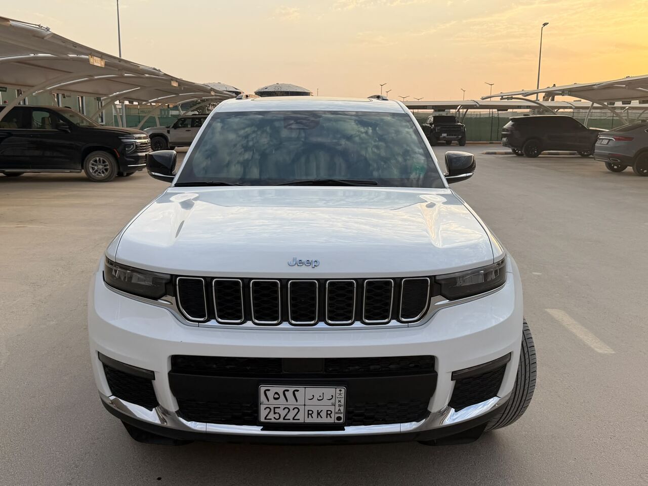 Al Rimal, Vehicles, Cars & Trucks , SAR 180000,  Jeep Grand Cherokee Limited,  2024,  Automatic,  60000 KM,  Jeep Grand Cherokee (Purchase Or Lease Transfer)