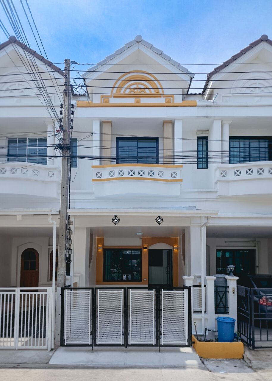 Bangkok, Real Estate For Sale, THB 1890000,  2 BR,  18 Sq. Feet,  ขายทาวน์เฮาส์แต่งใหม่ #มณีรินทร์เ