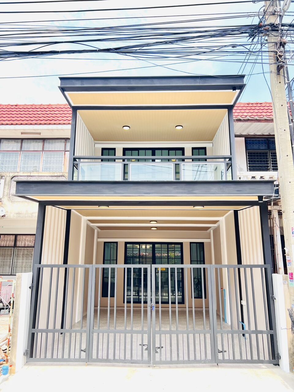 Bangkok, Real Estate For Sale, THB 2090000,  3 BR,  17 Sq. Feet,  ขายทาวน์เฮาส์ 2 ชั้น หมู่บ้านพระปิ