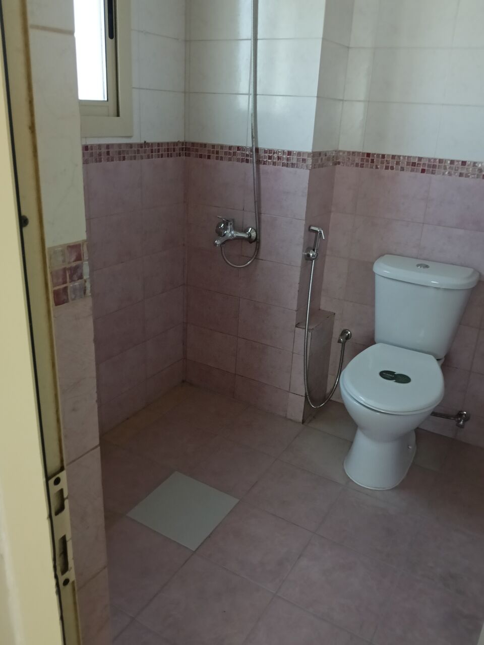 Umm Al Hassam, Apartments, Flats, Houses & Villas, BHD 200/month,  2 BR,  2 Bedroom Semi Furnished Flat For Rent Without Ewa