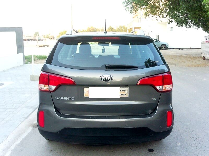 Bilad Al Qadeem, Vehicles, Cars & Trucks , BHD 3300,  Kia Sorento,  2014,  Automatic,  187500 KM,   7 SEATER V6 SUV FOR SALE OR EXCHANGE WITH SEDAN