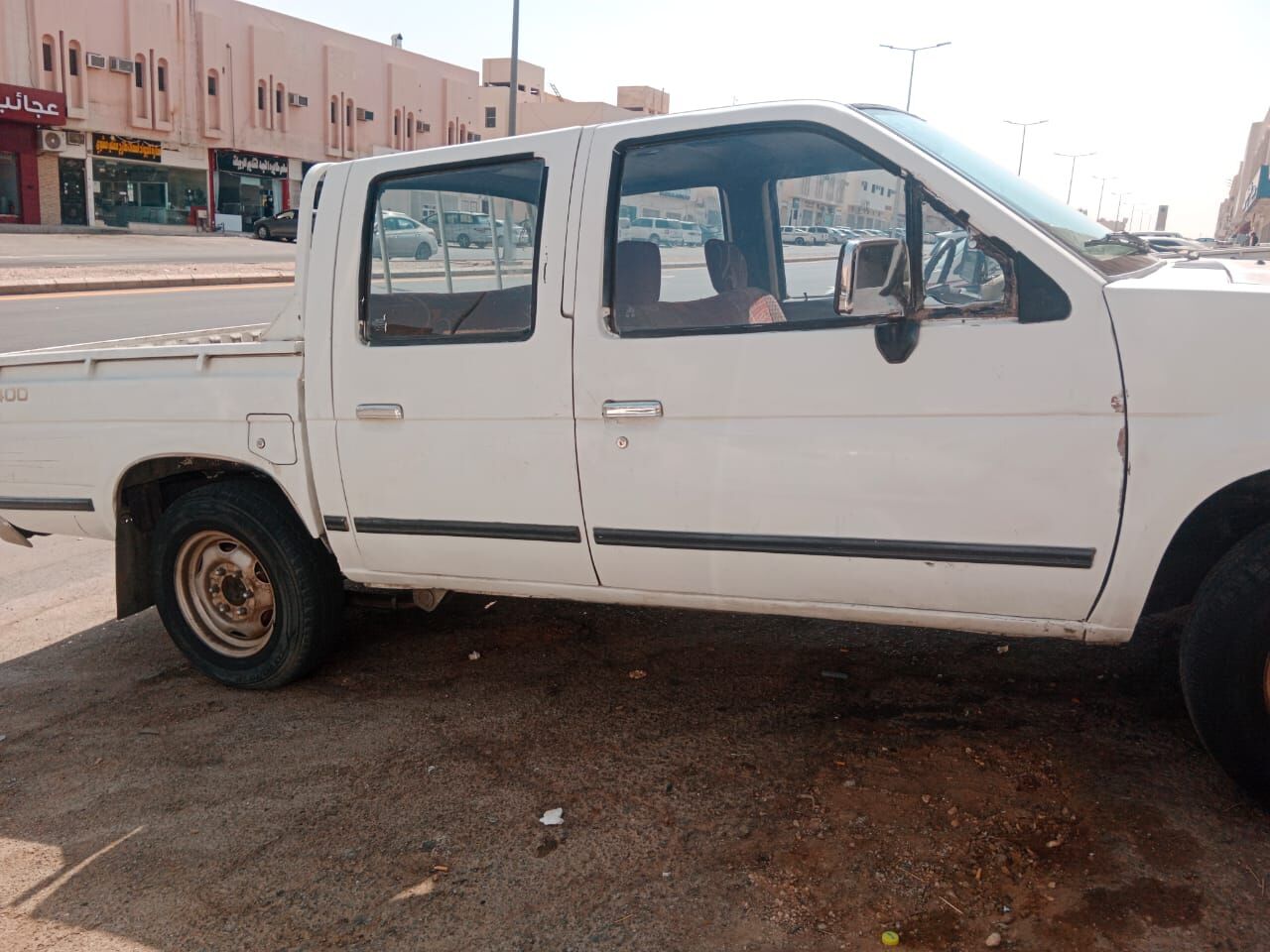 Riyadh, Vehicles, Cars & Trucks , SAR 8000,  Nissan Pickup,  1992,  Manual,  234567 KM,   For Sale