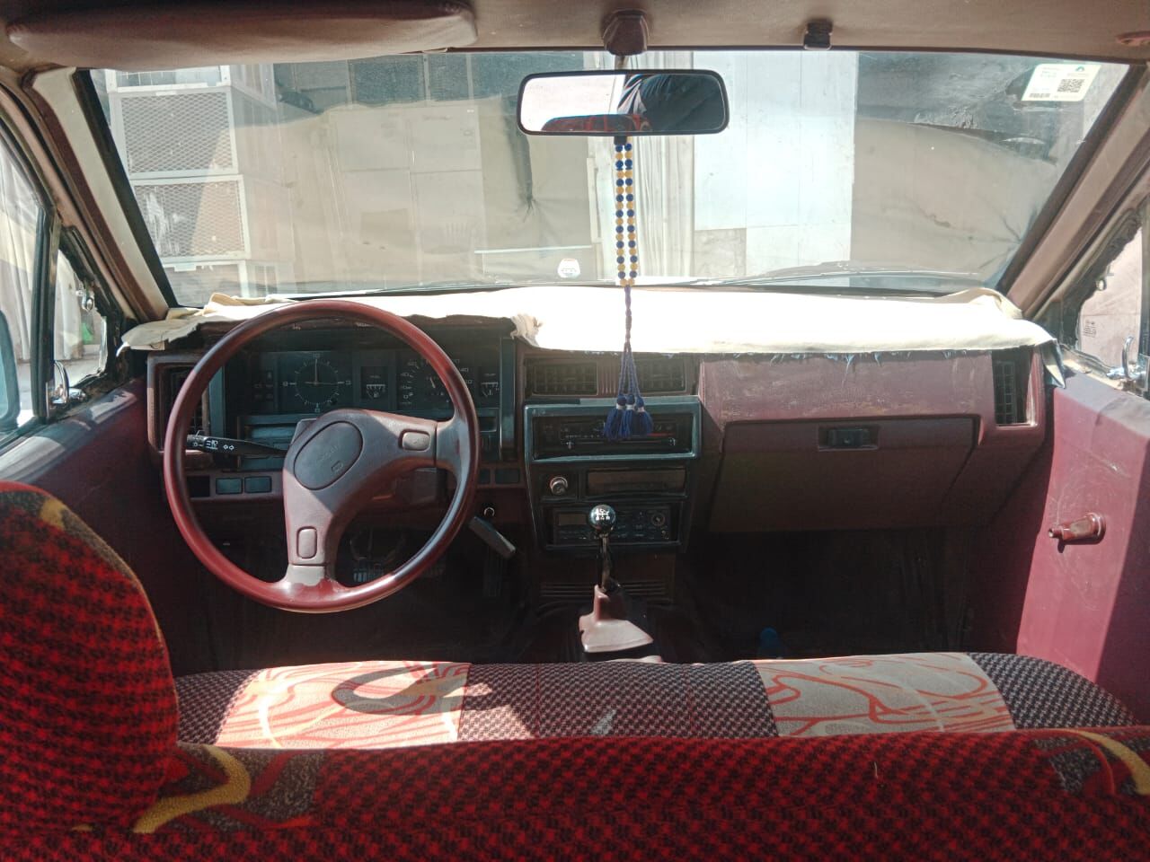 Riyadh, Vehicles, Cars & Trucks , SAR 8000,  Nissan Pickup,  1992,  Manual,  234567 KM,   For Sale