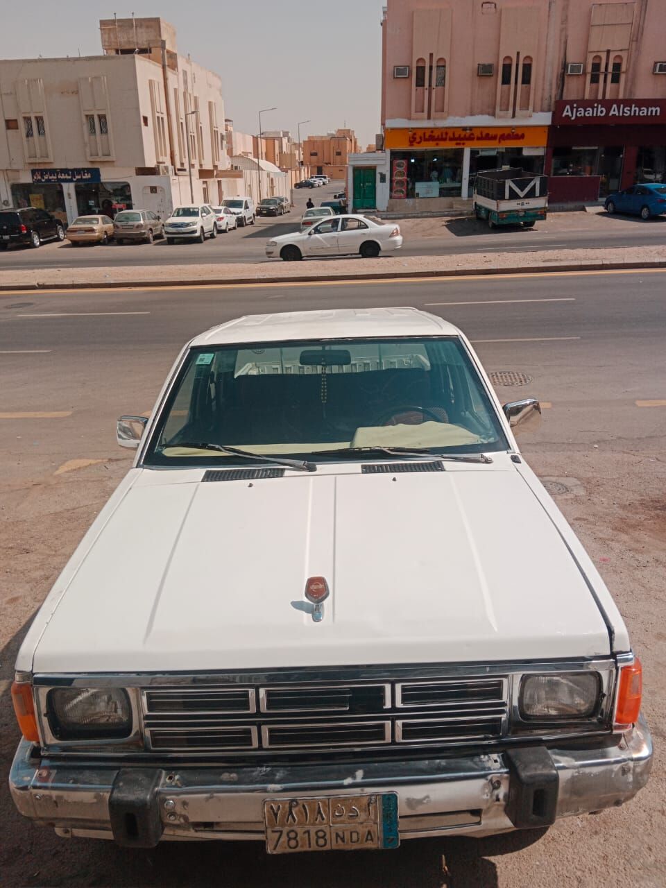 Riyadh, Vehicles, Cars & Trucks , SAR 8000,  Nissan Pickup,  1992,  Manual,  234567 KM,   For Sale