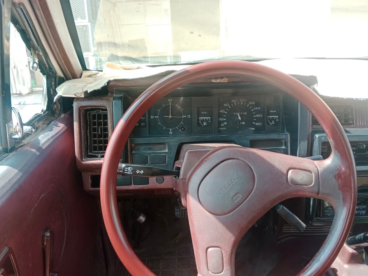 Riyadh, Vehicles, Cars & Trucks , SAR 8000,  Nissan Pickup,  1992,  Manual,  234567 KM,   For Sale