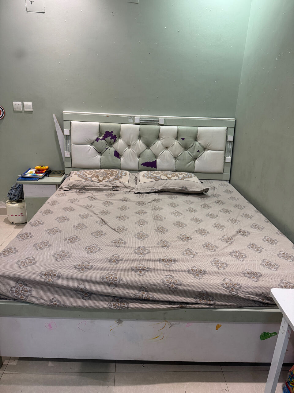 Al Malaz, Furniture, SAR 150,  Bed Set For Sale