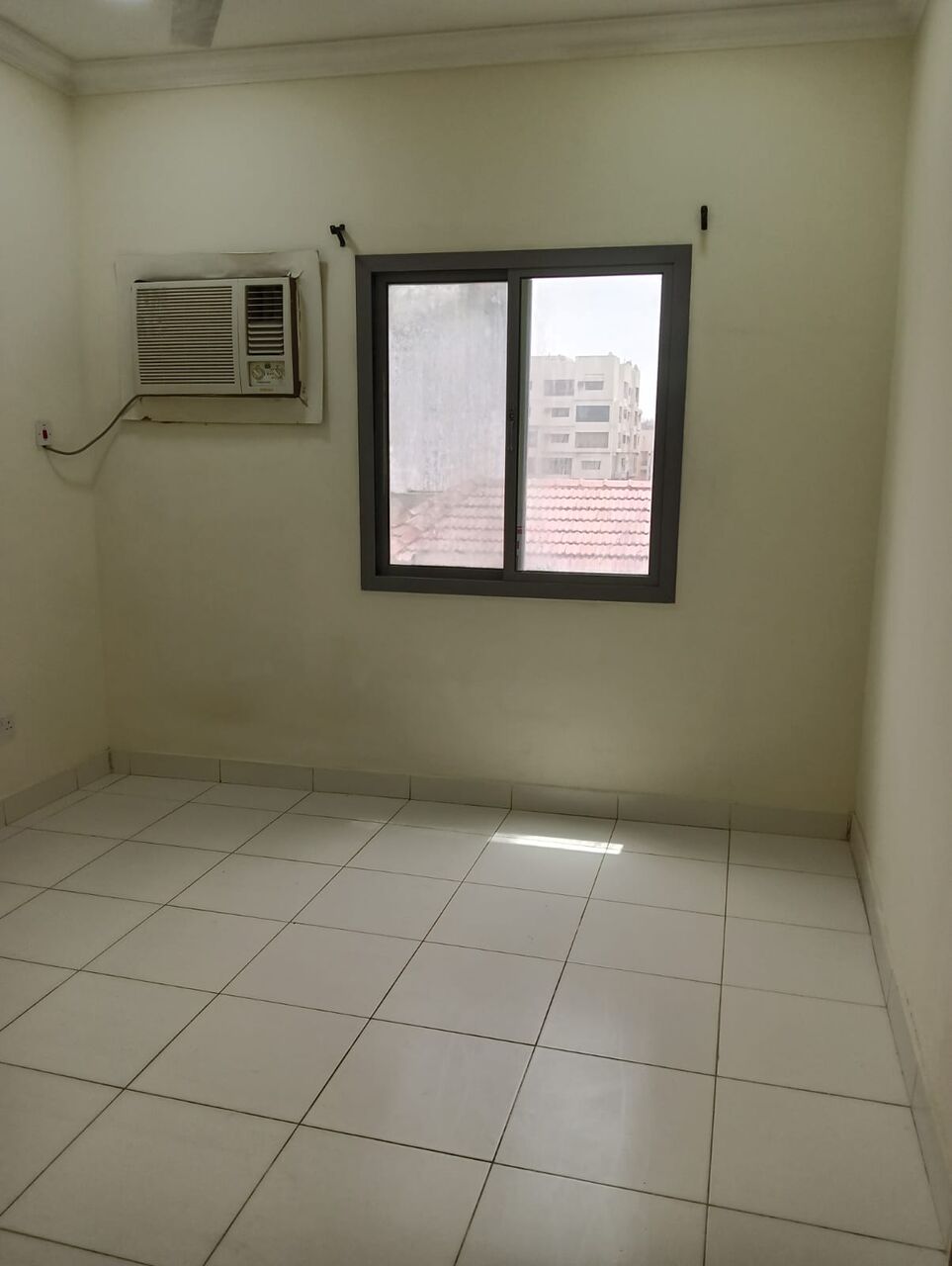 Gudaibiya, Apartments, Flats, Houses & Villas, BHD 230/month,  2 BR,  Flat For Rent In Gudaibiya With EWA Next To LuLu