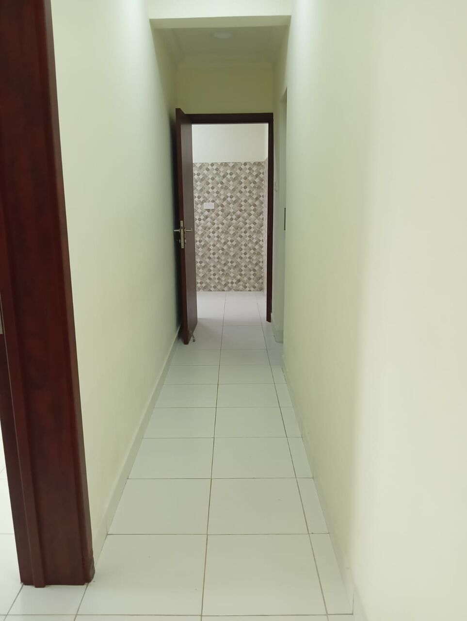 Gudaibiya, Apartments, Flats, Houses & Villas, BHD 230/month,  2 BR,  Flat For Rent In Gudaibiya With EWA Next To LuLu