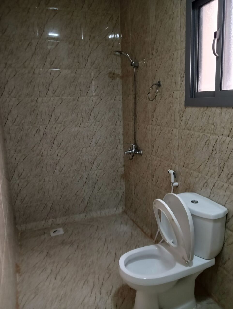 Gudaibiya, Apartments, Flats, Houses & Villas, BHD 230/month,  2 BR,  Flat For Rent In Gudaibiya With EWA Next To LuLu
