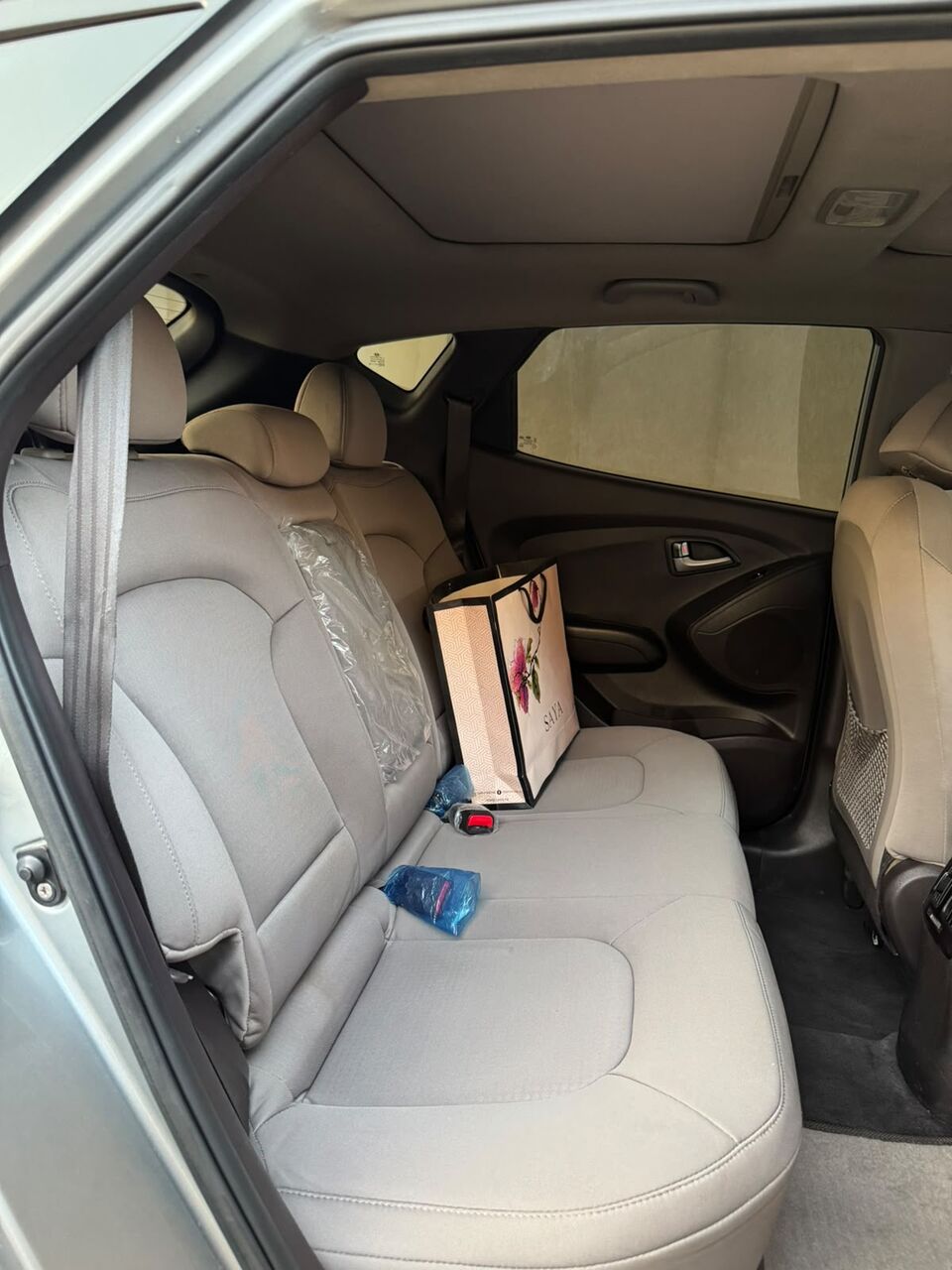 Jeddah, Vehicles, Cars & Trucks , SAR 29,  Hyundai Tucson 2015,  2015,  Automatic,  300 KM,