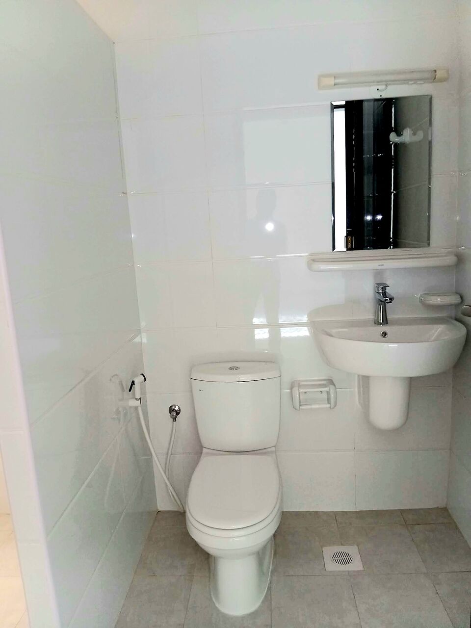 Adliya, Apartments, Flats, Houses & Villas, BHD 230/month,  2 BR,  Brand New Building | Adliya I Balcony | Car Parking | Security