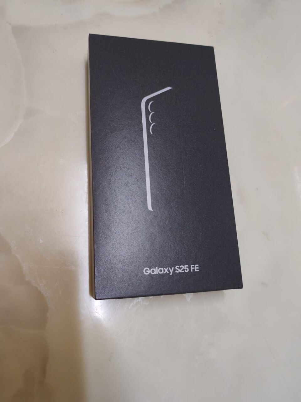 Khobar, Mobile Phones, SAR 1600,  Samsung S25 FE, 256 GB For Sale In Khobar