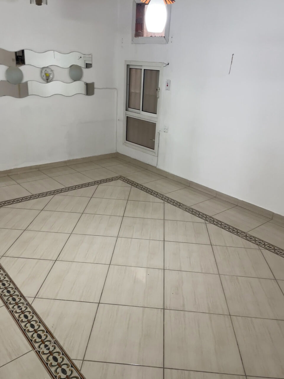 Riyadh, Apartments, Flats, Houses & Villas, SAR 50/year,  3 BR,  180 Sq. Meter,  Apartment For Rent On Hafsa Bint Omar Street, Al-Rawdah District, Riyadh City
