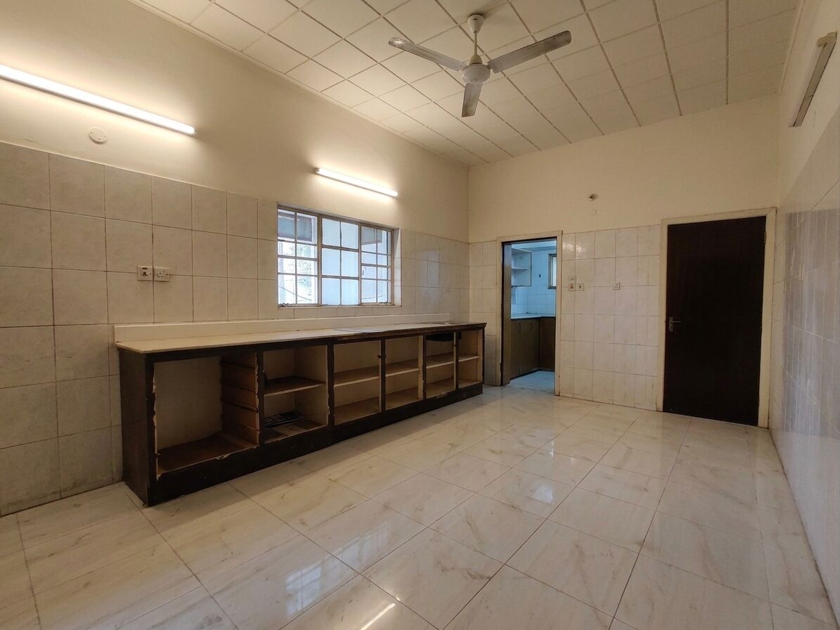 Manama, Staff Accommodation, BHD 1000,  450 Sq. Meter,  Staff / Labor Accommodation VILLA - In Al Guful BD.1000/-