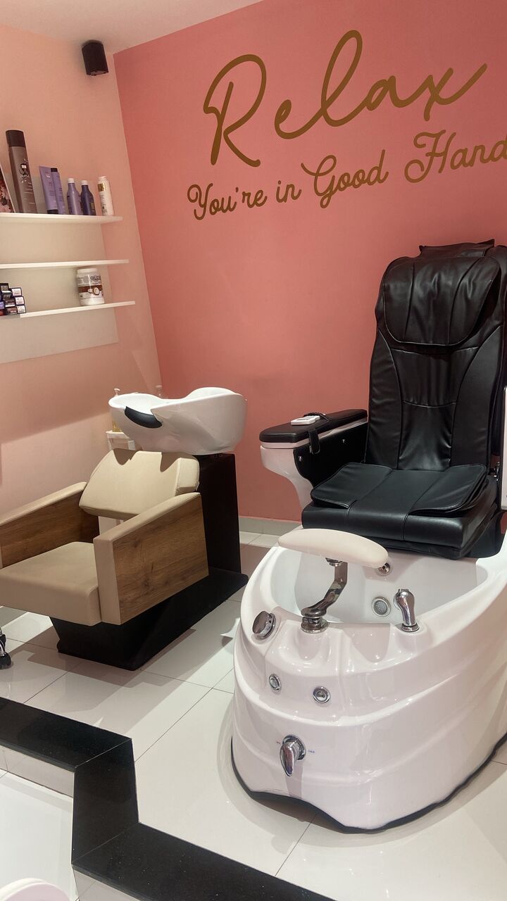 Thuqbah, Health & Beauty Items, SAR 275000,  FULLY EQUIPPED LADIES BEAUTY SALON FOR SALE &ndash; AL KHOBAR