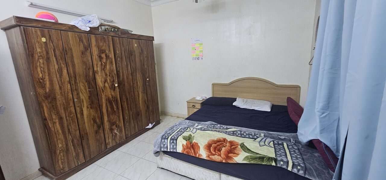 Al Shifa, Rooms for Rent, SAR 800/month,  Furnished,  Room Available For Executive Bachelor Preferred Pakistani Or Indian