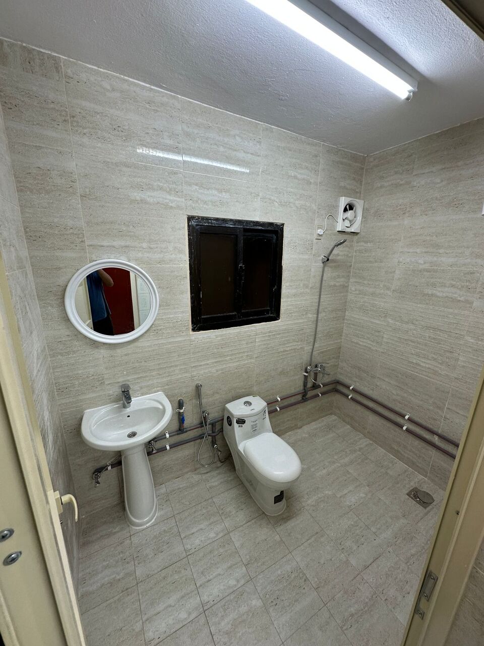 Jubail, Apartments, Flats, Houses & Villas, SAR 1200/month,  Furnished,  5 Sq. Meter,  Furnished Room For One Or Two Executive Bachelor Behind General Hopsital