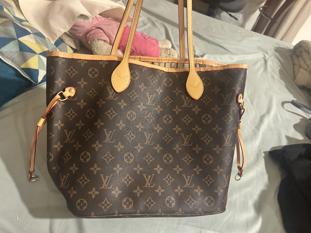 Sanabis, Clothing & Accessories, BHD 200,  Bag