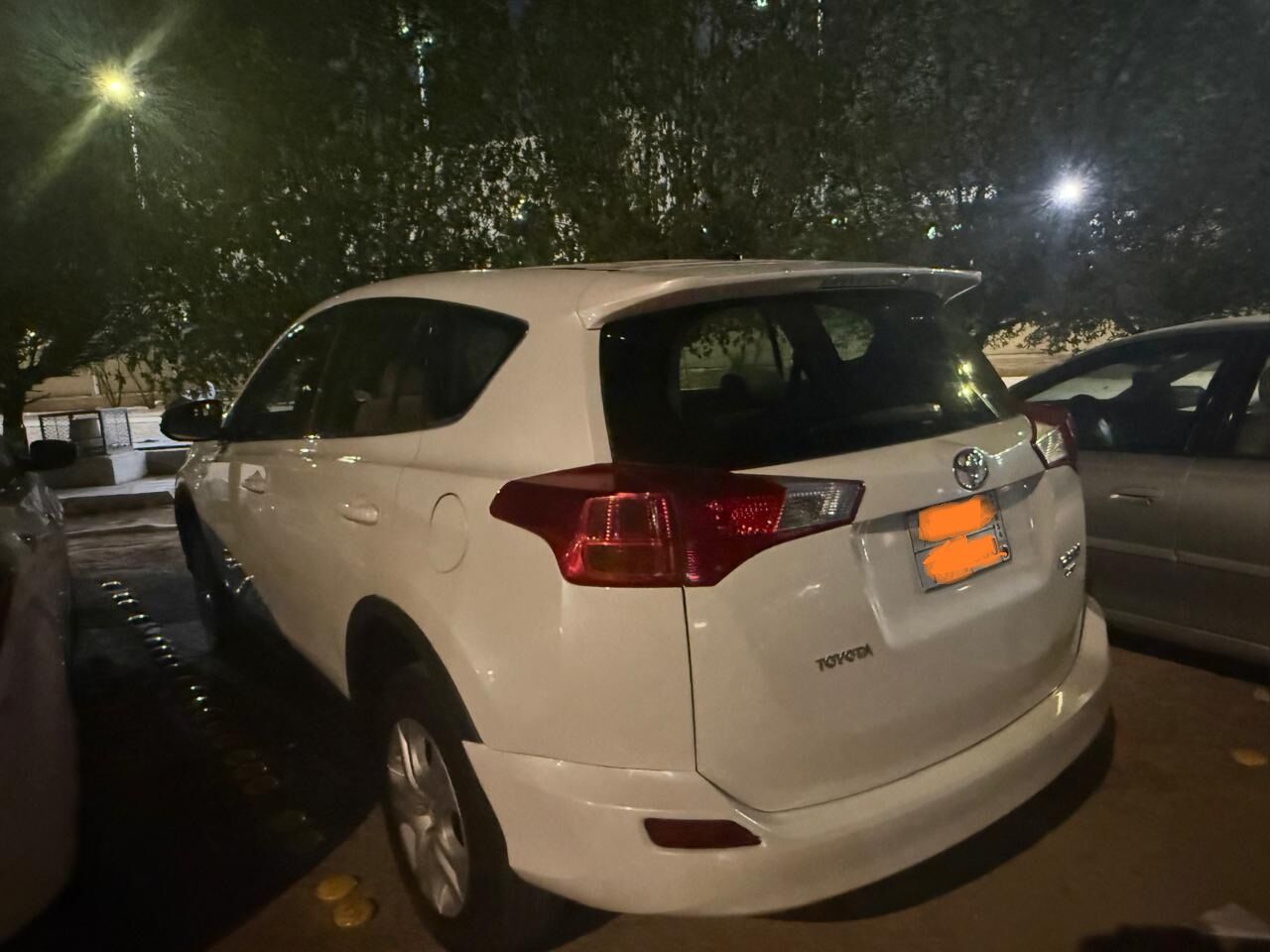 Riyadh, Vehicles, Cars & Trucks , SAR 2500030000,  Toyota RAV4,  2013,  Automatic,  290000 KM,  In Very Good Condition And Single Handed Use With No History Of Major Accident