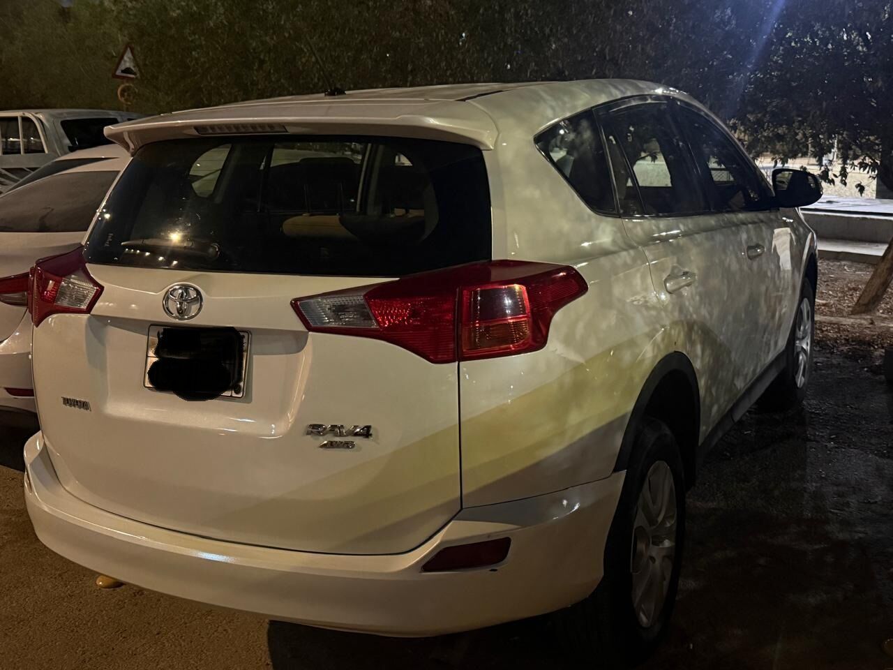 Riyadh, Vehicles, Cars & Trucks , SAR 2500030000,  Toyota RAV4,  2013,  Automatic,  290000 KM,  In Very Good Condition And Single Handed Use With No History Of Major Accident