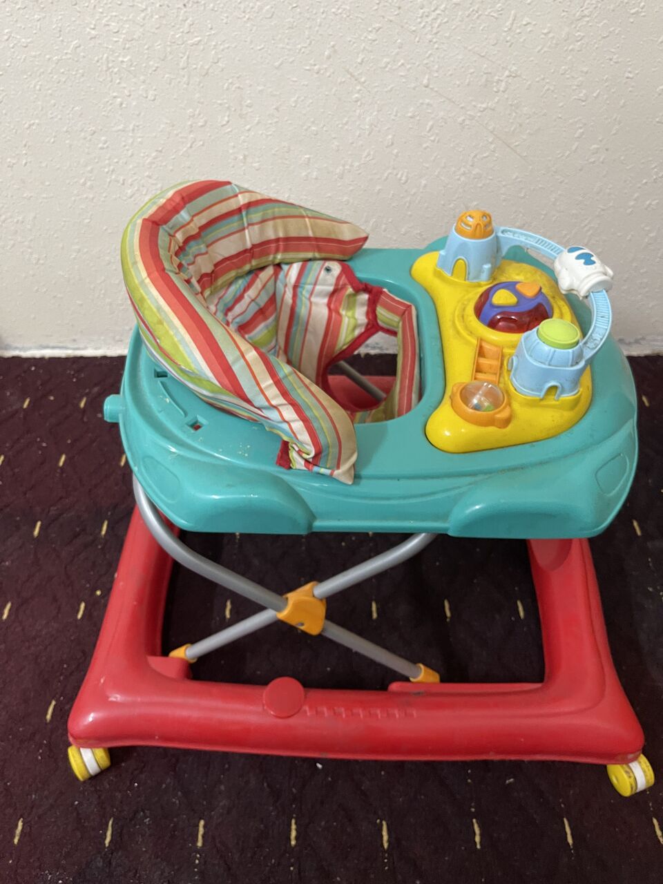 Al Jubail Al Balad, Baby & Kid Stuff, SAR 110,  Baby Walker