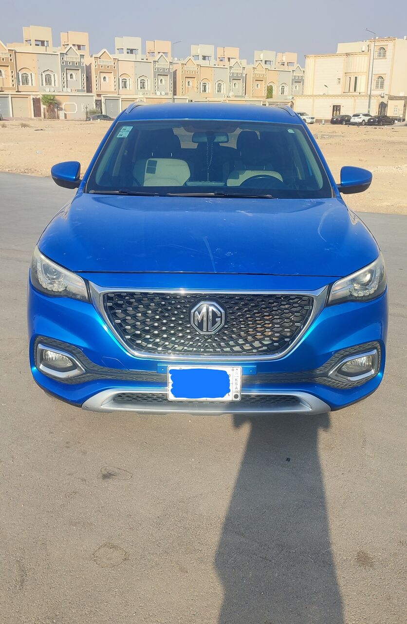 Riyadh, Vehicles, Cars & Trucks , SAR 28000,  MG HS,  2020,  Automatic,  217000 KM,     4 Cylinder Very Low Fuel Consumption SUV In Excellent Condition