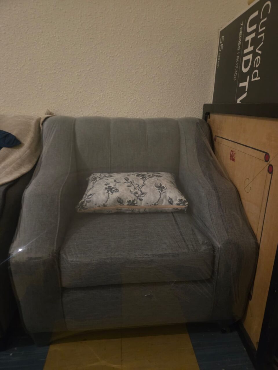 Jeddah, Furniture, SAR 3700,  11 Seater Sofa - Excellent Condition- 6-7 Month Old