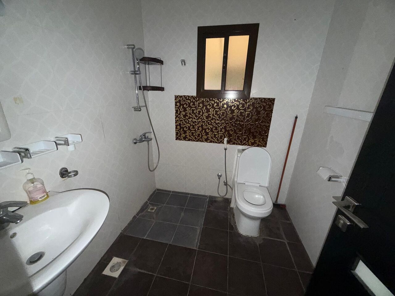 Tubli, Apartments, Flats, Houses & Villas, BHD 200/month,  2 BR,  2BHK / BIG ROOMS/ 200 BD / SEMIFURNISHED / TUBLI
