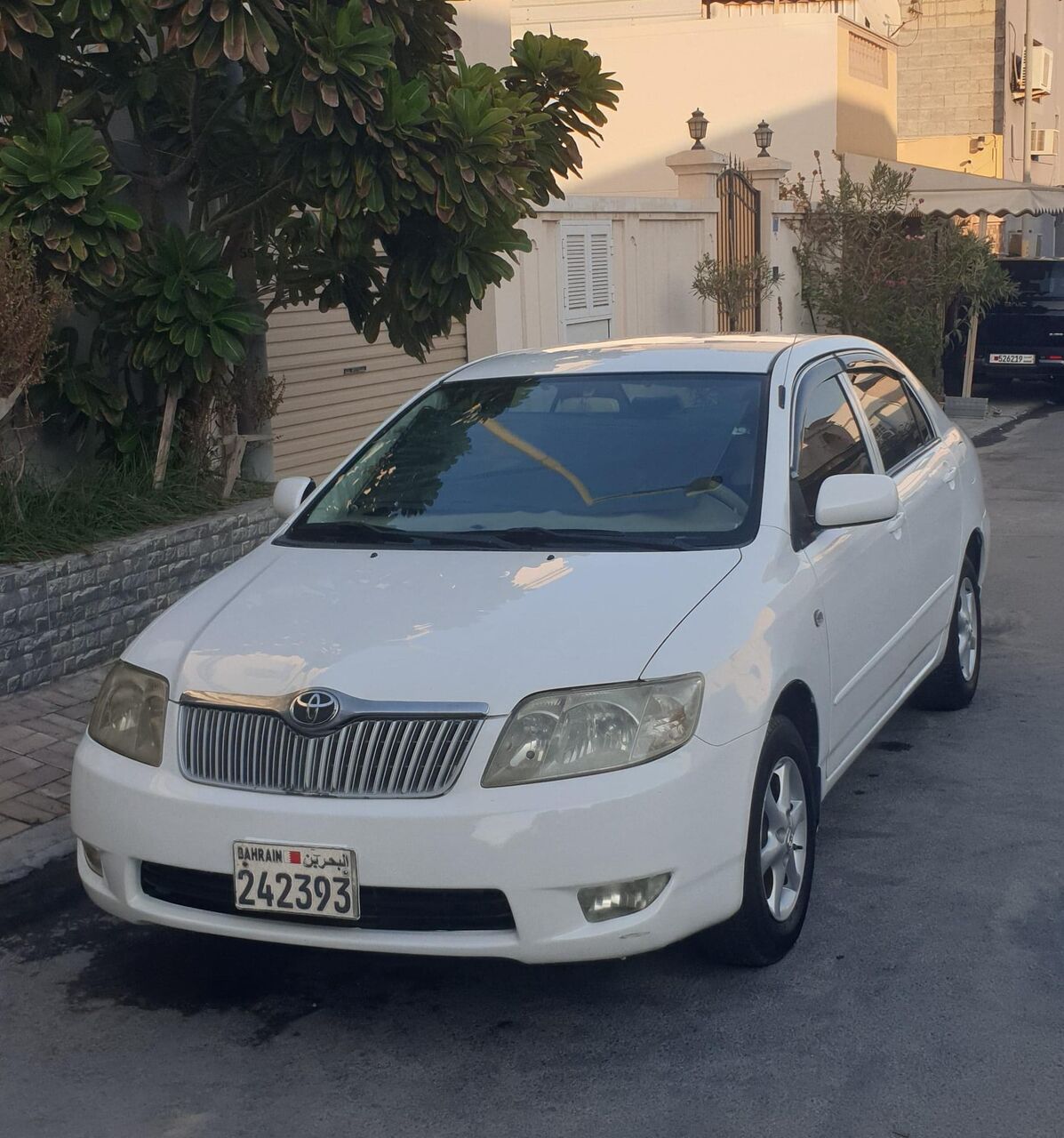 Manama, Vehicles, Cars & Trucks , BHD 1900,  Toyota Corolla,  2005,  Automatic,  250000 KM,