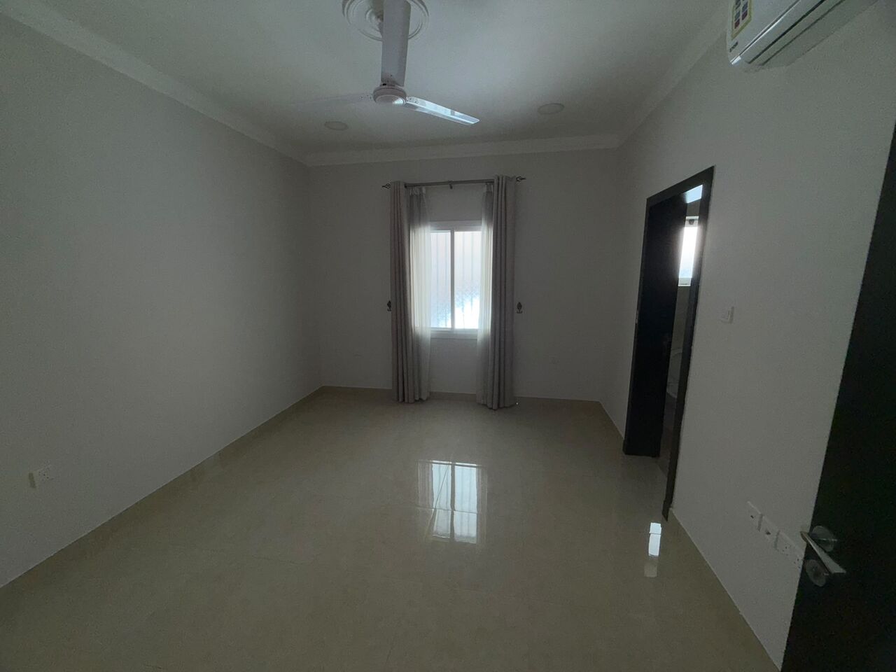 Tubli, Apartments, Flats, Houses & Villas, BHD 220/month,  2 BR,  2BHK Semi Furnished Flat Available For Rent In Tubli @ 220 BD