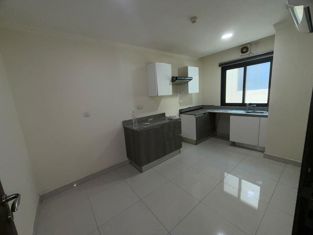 Tubli, Apartments, Flats, Houses & Villas, BHD 300/month,  3 BR,  3 BHK For 300 BD With EWA Location Tubli