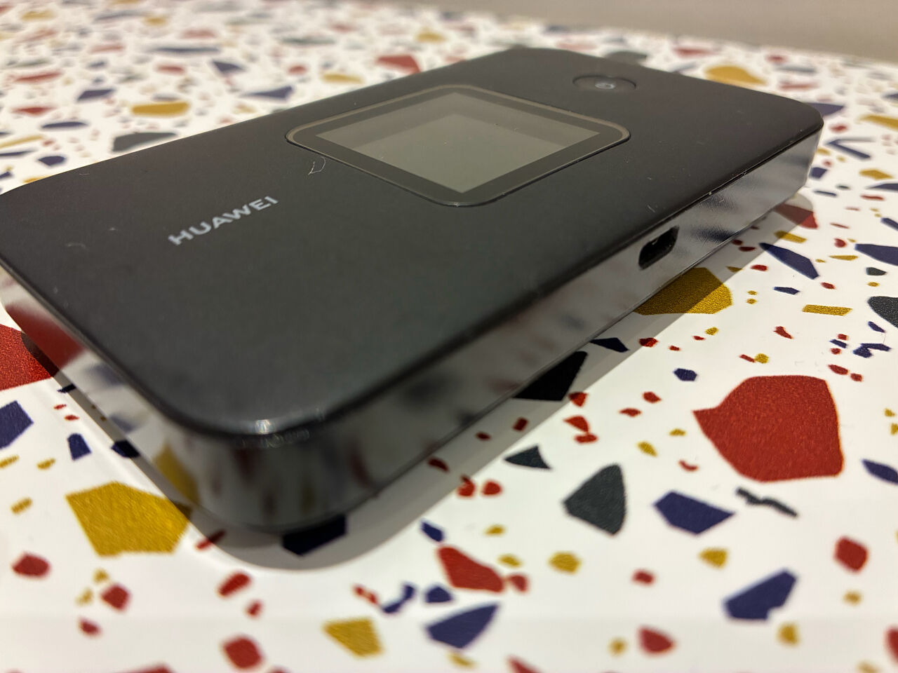 Jeddah, Electronics, SAR 200,  Used HUAWEI Mobile WiFi Elite 3 Black E5785-320a