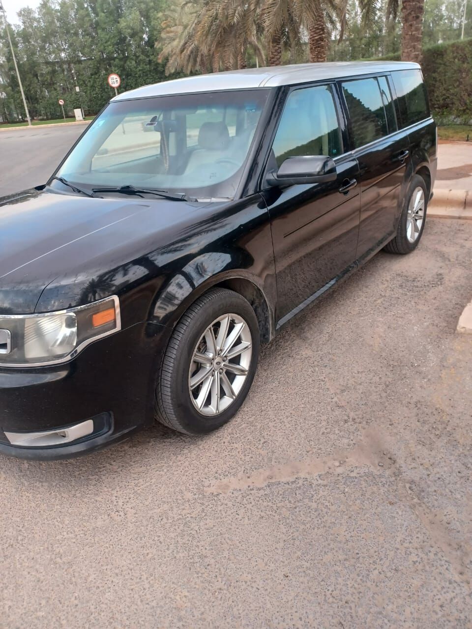 Riyadh, Vehicles, Cars & Trucks , SAR 35000,  Ford Flex,  2014,  Automatic,  310000 KM,    SEL