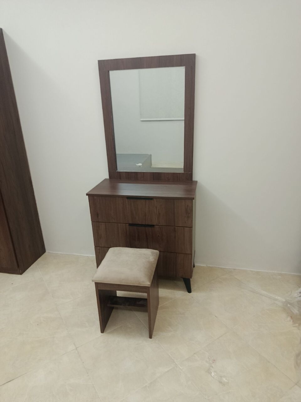 Jeddah, Furniture, SAR 1,  New Complete Bedroom Set For Sale