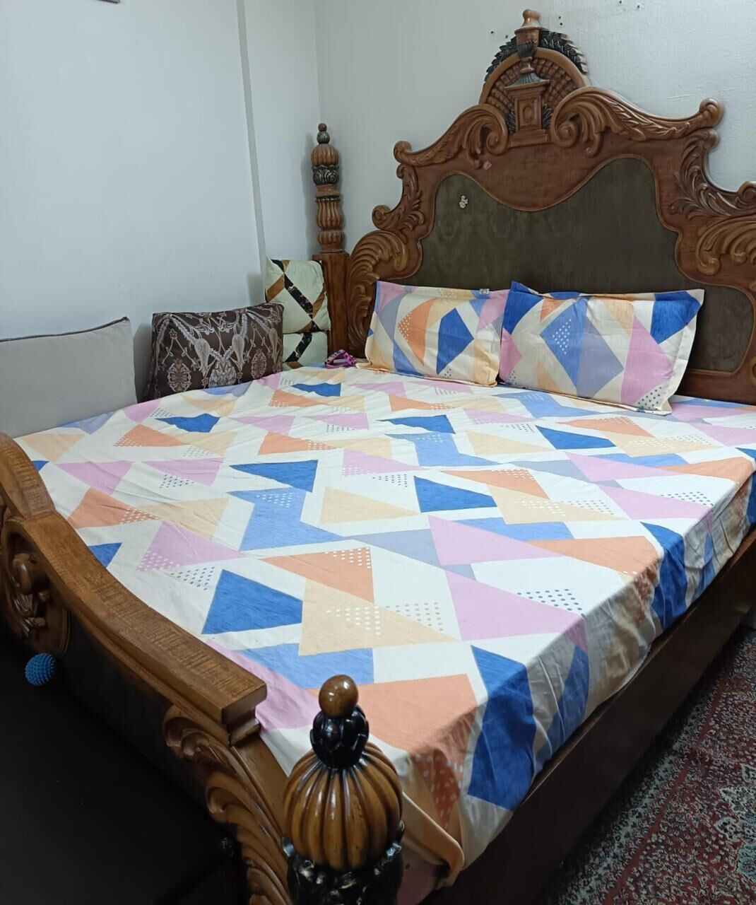 Riyadh, Furniture, SAR 1000,  King Size Bed Set Available