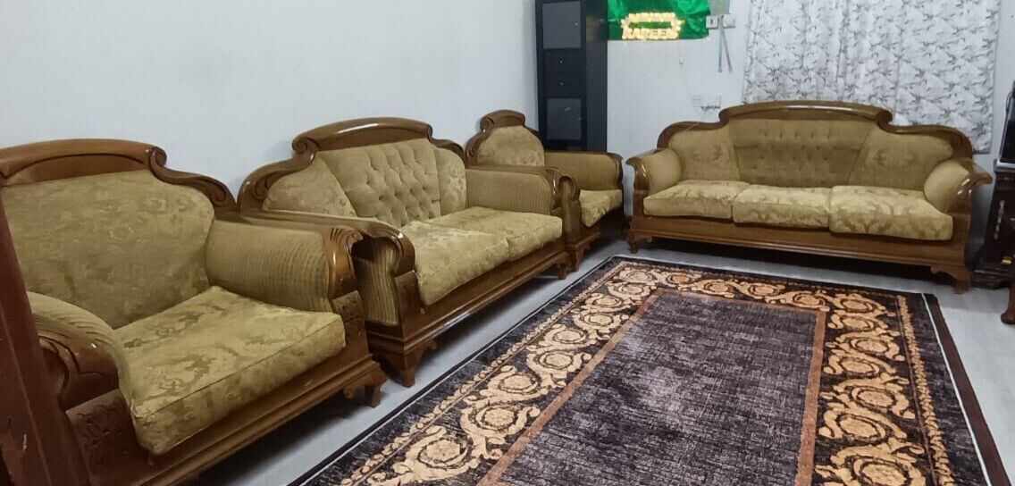Riyadh, Furniture, SAR 500,  7 Seater Sofa Set Available