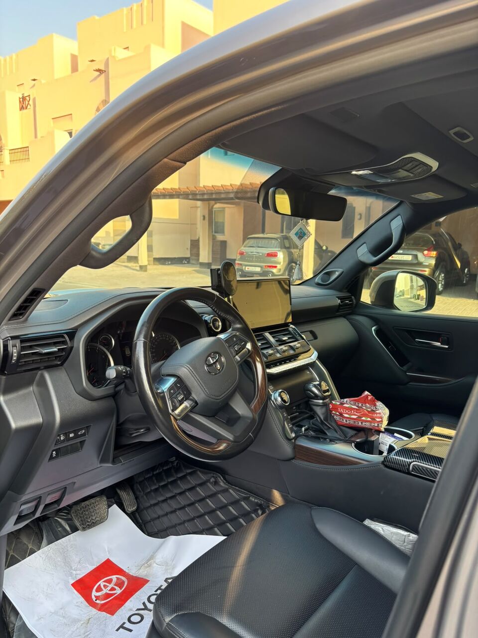 Manama, Vehicles, Cars & Trucks , BHD 26200,  Toyota Land Cruiser,  2024,  Automatic,  59000 KM,  SINGLE OWNER ZERO ACCIDENT