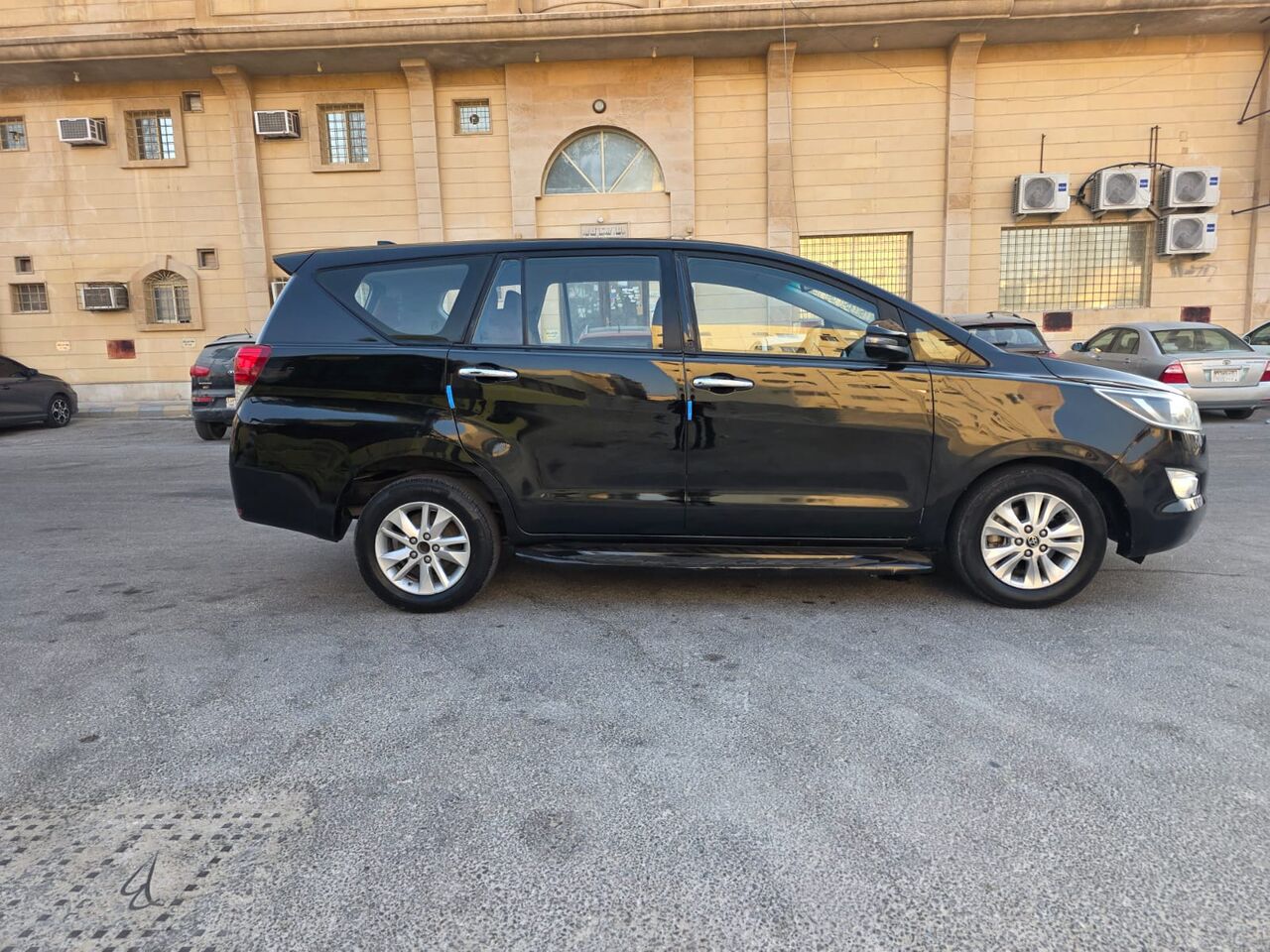 Dammam, Vehicles, Cars & Trucks , SAR 55000,  Toyota INNOVA 2023,  2023,  400000 KM,