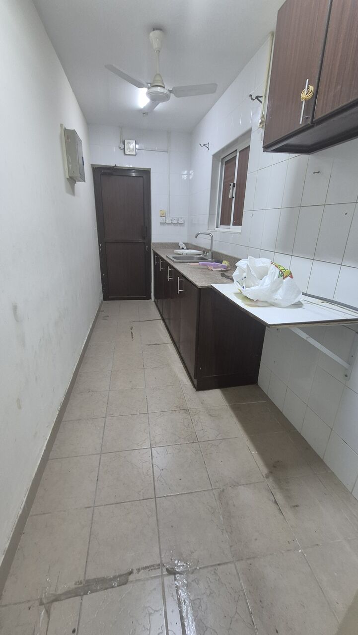 Manama, Apartments, Flats, Houses & Villas, BHD 140/month,  31 Sq. Meter,  Studio Flat For Rent